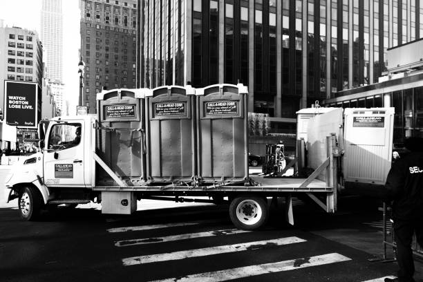 Best Emergency porta potty rental  in Frankfort Square, IL
